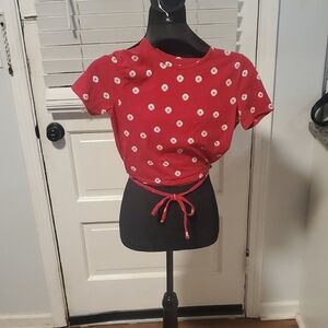 Hollister Red Floral Women's Crop Top Toes Around Waist